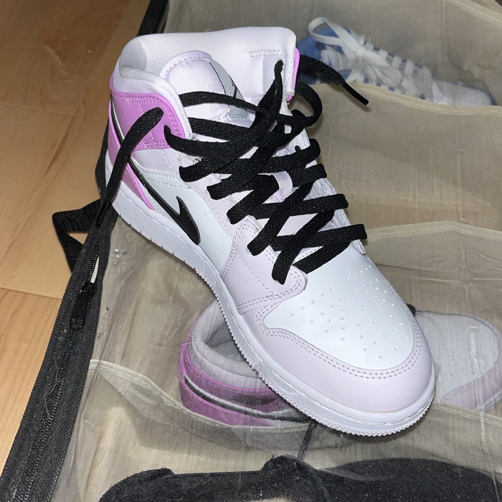 Jordan 1